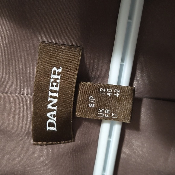 Danier womens leather jacket - Picture 8 of 12